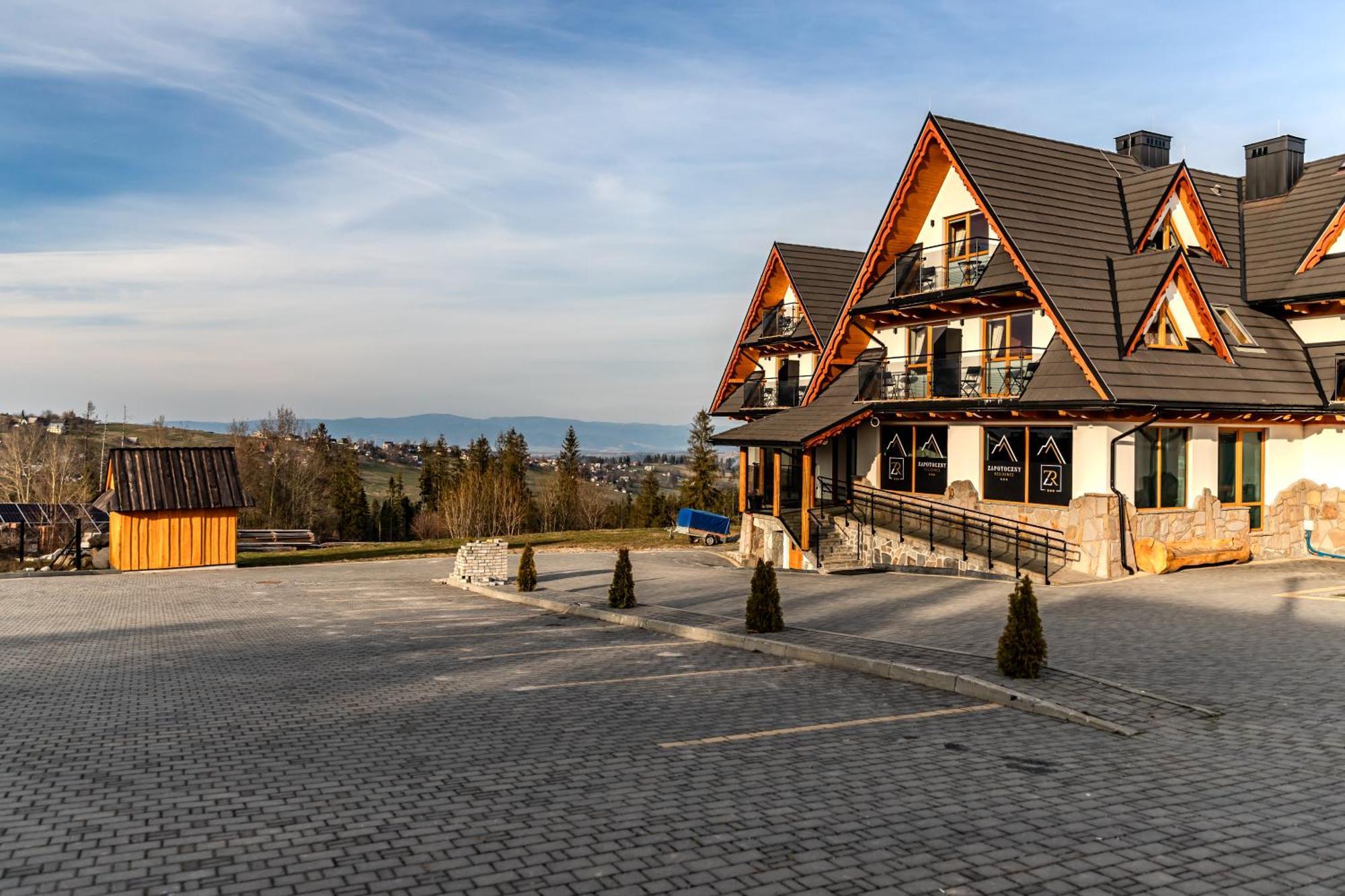 Zapotoczny Residence Zab Bagian luar foto